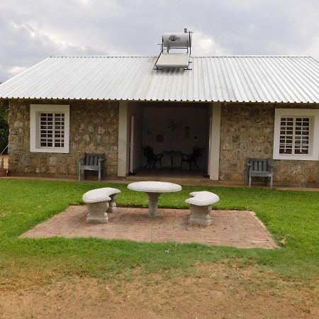 Grootfontein Meteorite Rest Camp酒店 外观 照片