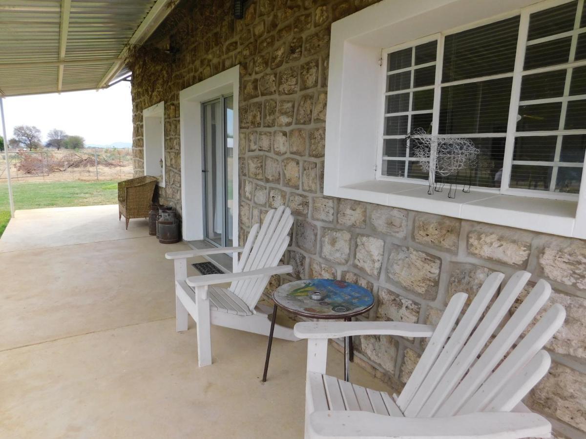 Grootfontein Meteorite Rest Camp酒店 外观 照片