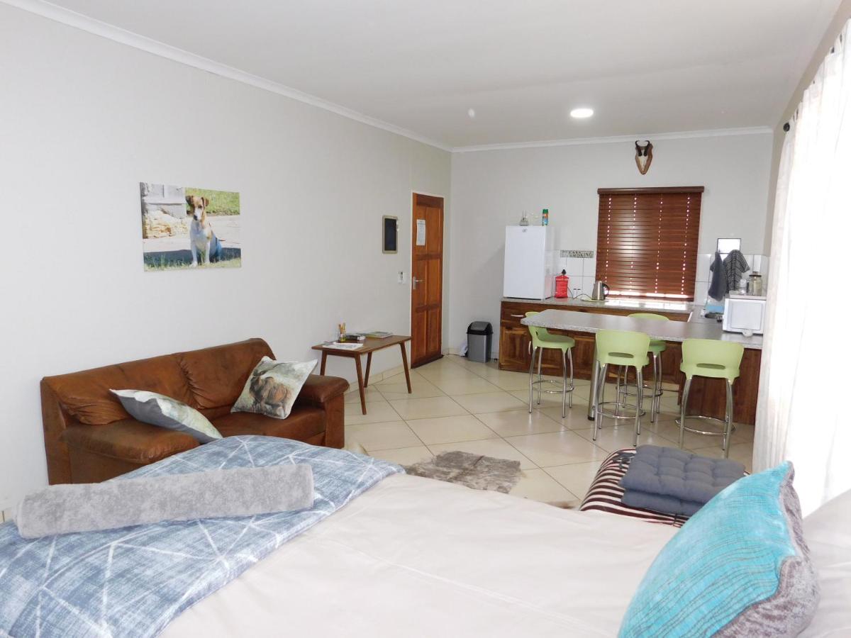 Grootfontein Meteorite Rest Camp酒店 外观 照片